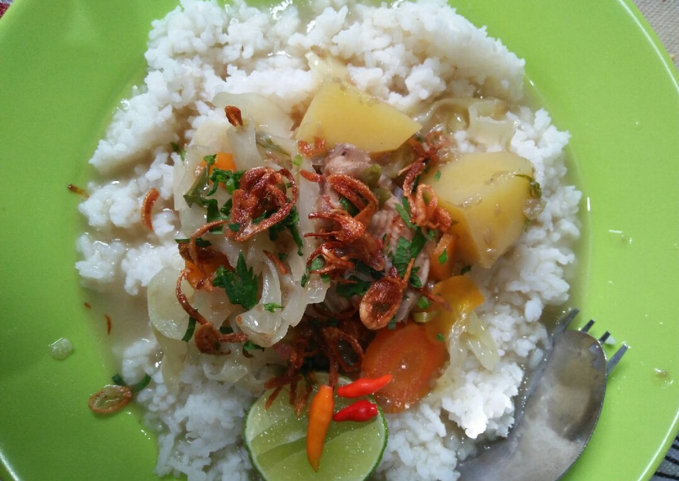 Sop Ayam Praktis