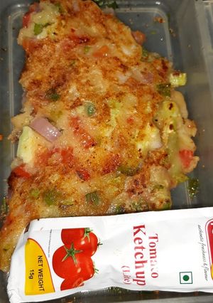 A picture of Veg uttapam.