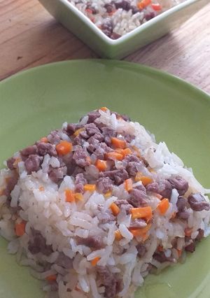 Una foto de Pastel de arroz y carne