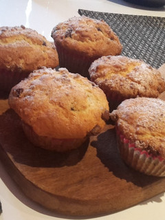 A picture of Easy Chocolate chip muffins.