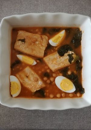 Une photo de Potage de la veillée de Pâques typique d'Espagne à ma manière