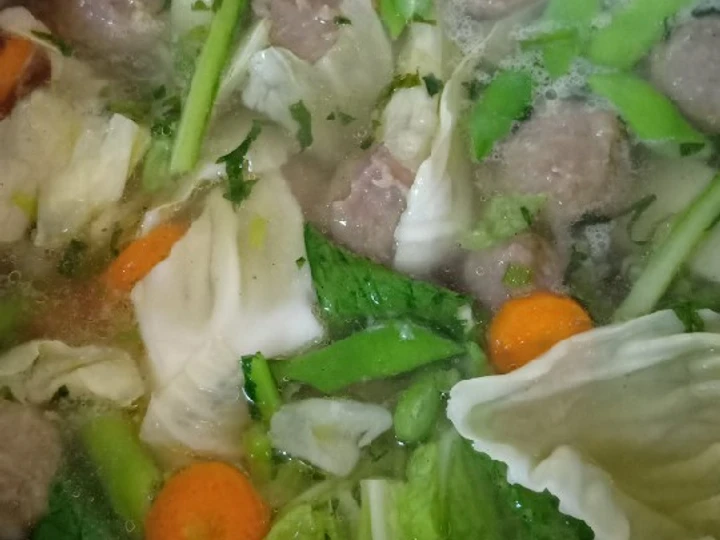 Langkah Mudah untuk Menyiapkan Resep Sayur sop mix baso sapi Anti Ribet, Enak