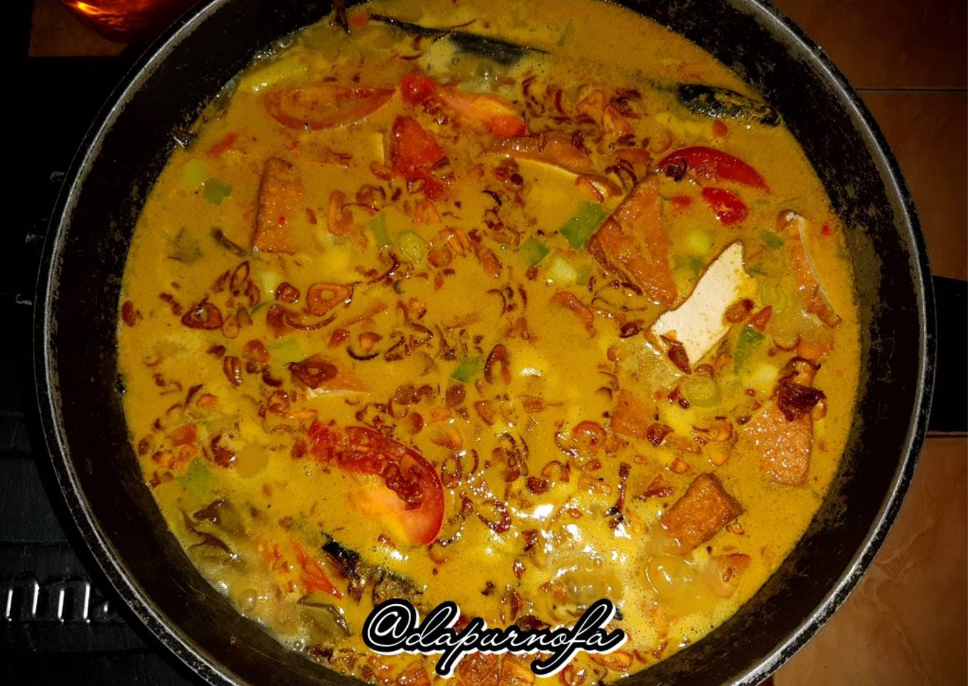 12. Mangut Ikan Laut super Pedas