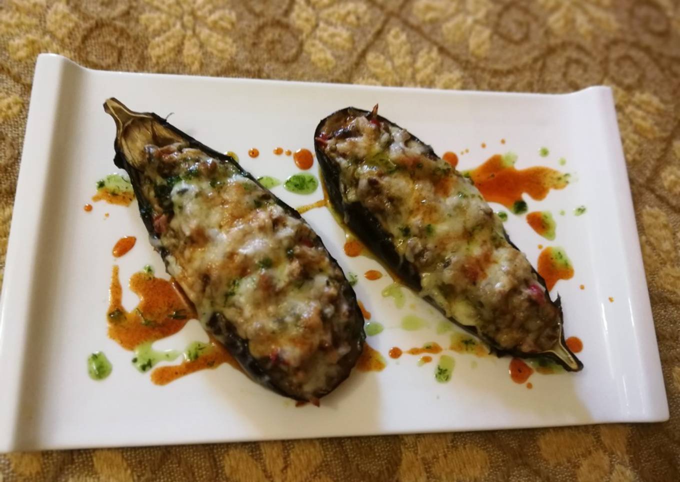 Berenjenas rellenas con carne picada
