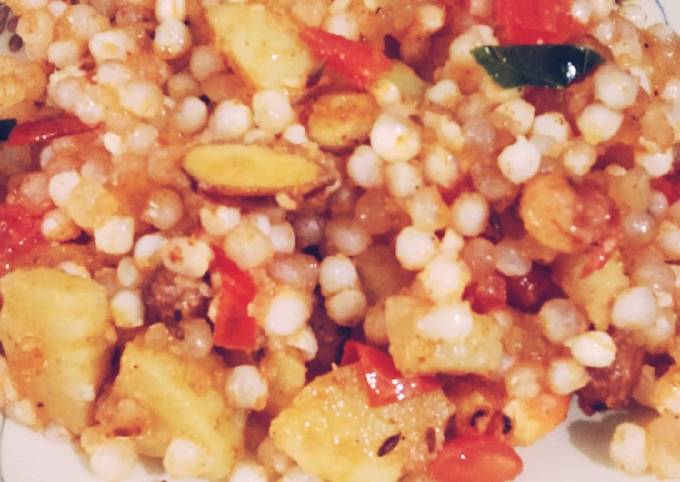 Steps to Make Super Quick Homemade Sabudana kichadi