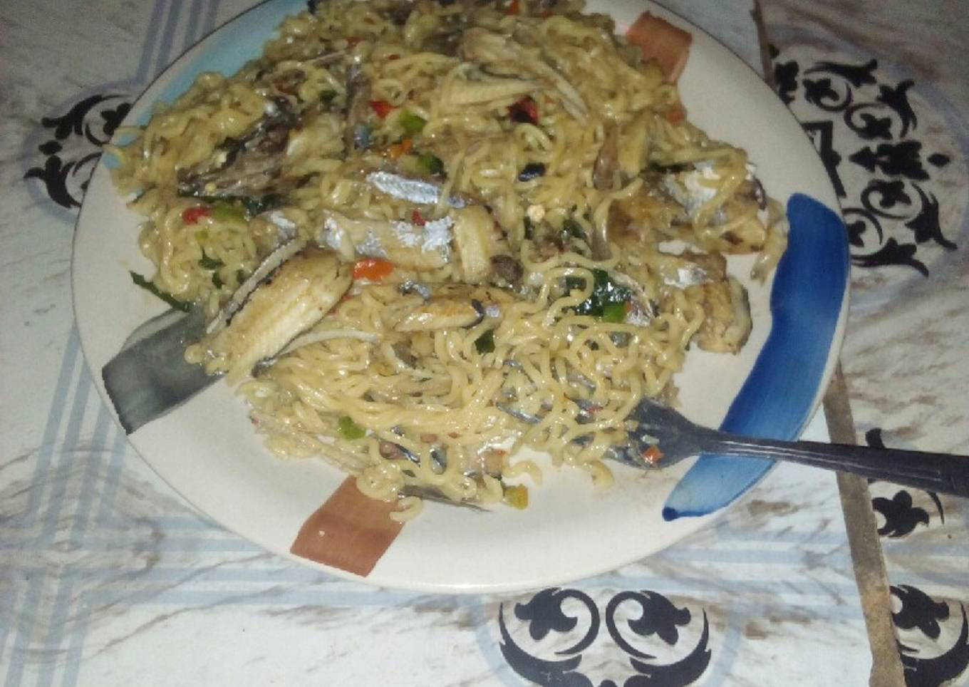 Indomie and kpalla fish