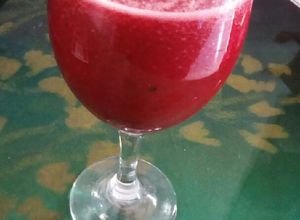 Foto de Suco de melancia beterraba e limão