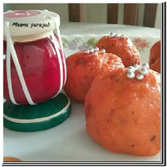 A picture of Lauki and kaddu ke laddu.