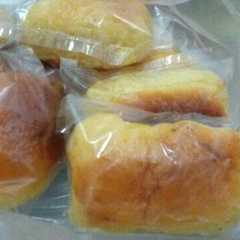 รูปของ Roti Jadul padat tp empuuk dan lembuut.. 😋😋😋