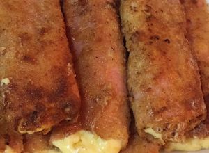 Una foto de Rollitos de jamón & queso