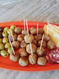 Mini albondiguitas de pan rallado