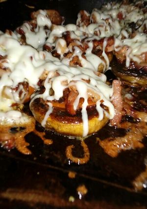 Una foto de Champiñones rellenos de bacon y queso