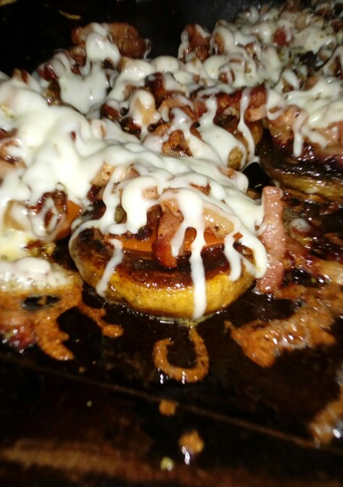 Una foto de Champiñones rellenos de bacon y queso