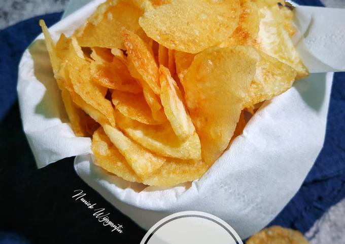 Cara Gampang Menyiapkan Keripik Kentang, Bisa Manjain Lidah