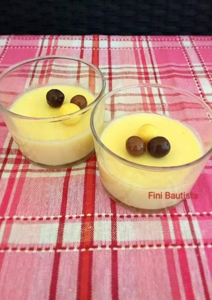 Una foto de Cuajada de chocolate blanco