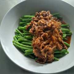 รูปของ Baby buncis saus sapi pedas