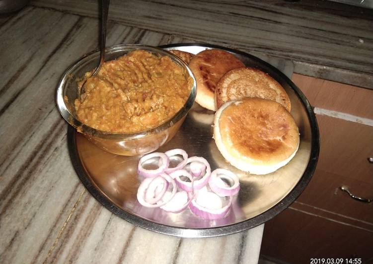 Delicious Paav bhaji