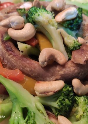 A picture of Fried broccoli in yam ring.