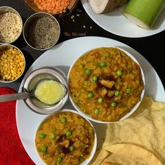 A picture of Bottle gourd sambar rice one pot meal.