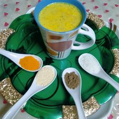 A picture of Turmeric Milk immunity booster.