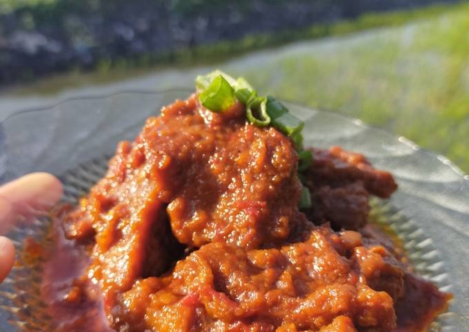 Rendang daging