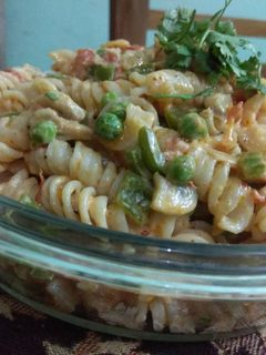 मेयोनेज़ पास्ता (mayonnaise pasta recipe in Hindi) रेसिपी मुख्य फोटो