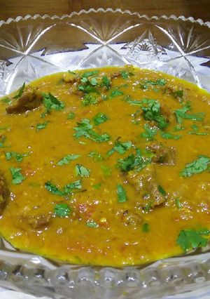 A picture of Daal Gosht.