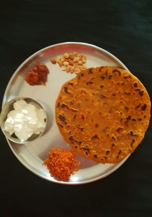 धपाटे (dhapate recipe in marathi) रेसिपी चे मुख्य फोटो 