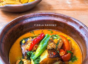 Foto resep Mangut Iwak Pe / Sayur Santan Pedas Ikan Pari Asap