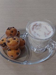 عکسی از دستور شیر دارچین عسلی