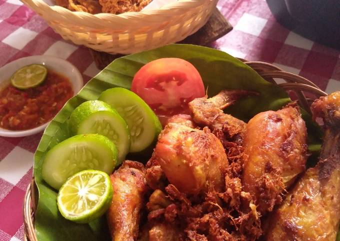 Ayam Goreng Bumbu Kuning