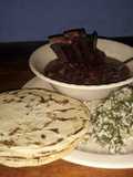 Frijoles con costilla y ejotes con huevo....🇸🇻