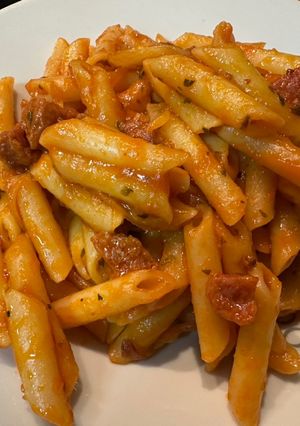 Una foto de Macarrones con chorizo