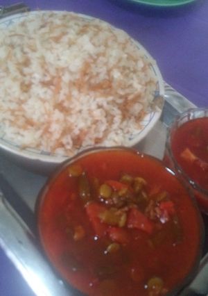 صورة لوصفة رز وبامية على طريقتي