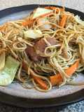 Yakisoba ~Fideo Chino Frito Estilo Japonés~