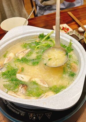 Hình của món Lẩu cháo nấm rơm.