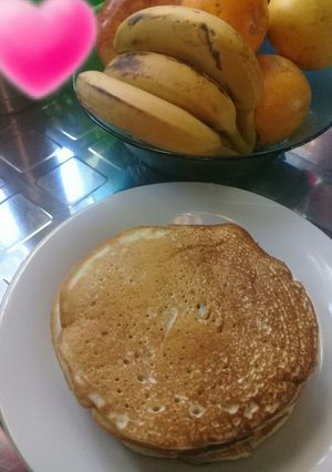 Una foto de Hotcakes de banana sin huevo