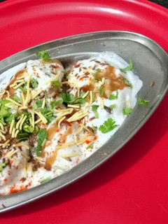 A picture of Bread Dahi vada.