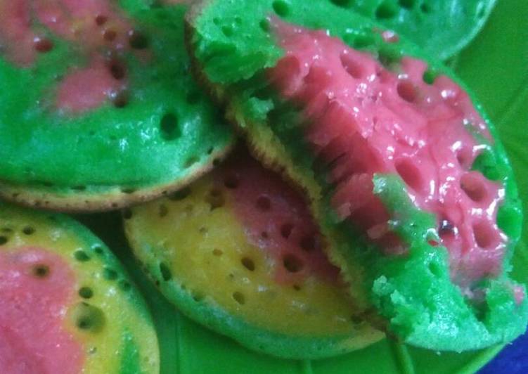 Langkah Mudah untuk Menyiapkan Rainbow kue cubit Anti Gagal