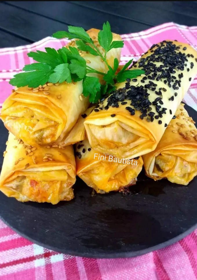Una foto de Rollitos de masa filo de atún
