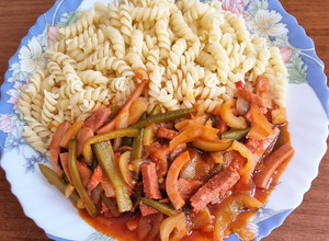 Lecsókolbász ragú hentes módra recept fotója