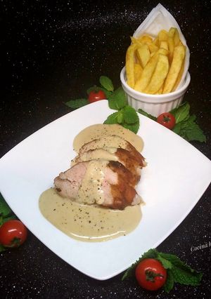 Foto principal de Solomillo de cerdo con salsa Roquefort 😋