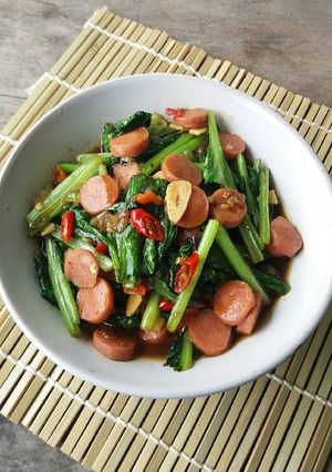 Foto resep Tumis Sawi Hijau Sosis