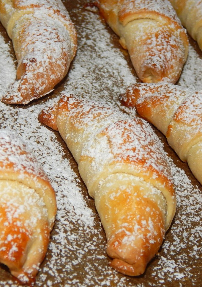 Házi túrós kifli recept fotója