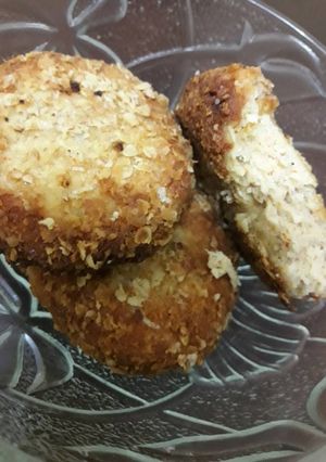 A picture of Chicken Nugget.