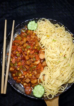 A picture of American Spaghetti Platter.