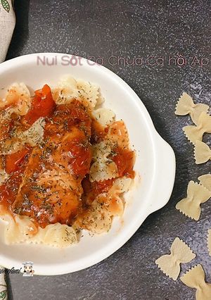Hình của món Nui Sốt Cà Chua Cá Hồi Áp Chảo cho bé 1Y.