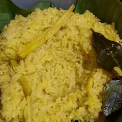 รูปของ Nasi kuning simpel magic com