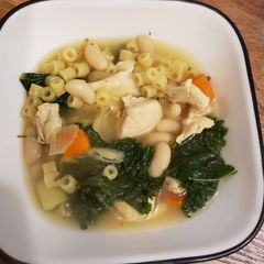 A picture of Healthy detox chicken soup.