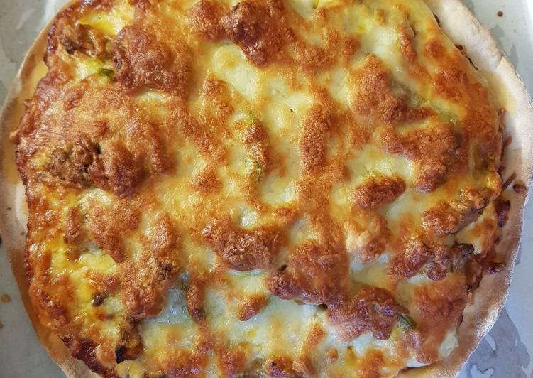 The BEST of Completely homemade chicken madras pizzas